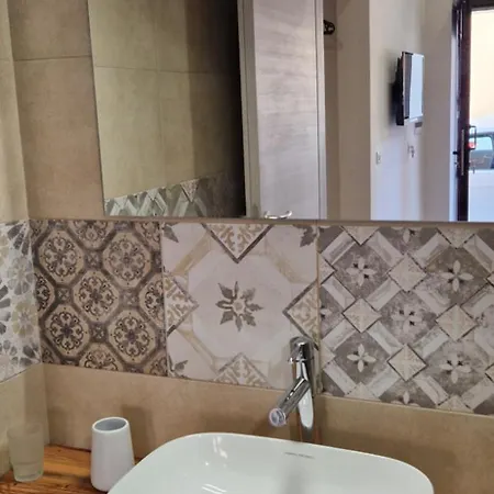 Le Stanze Di Rosa X Ap 3* ガリポリ