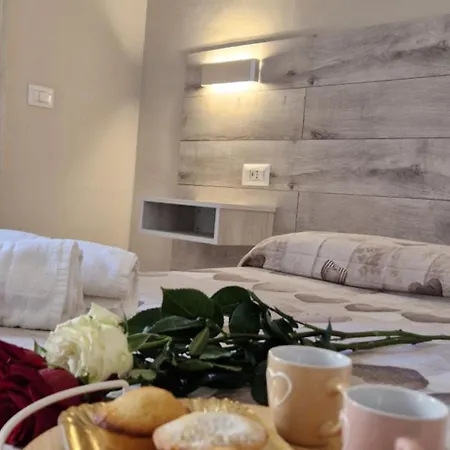 Le Stanze Di Rosa X Ap Bed & Breakfast *